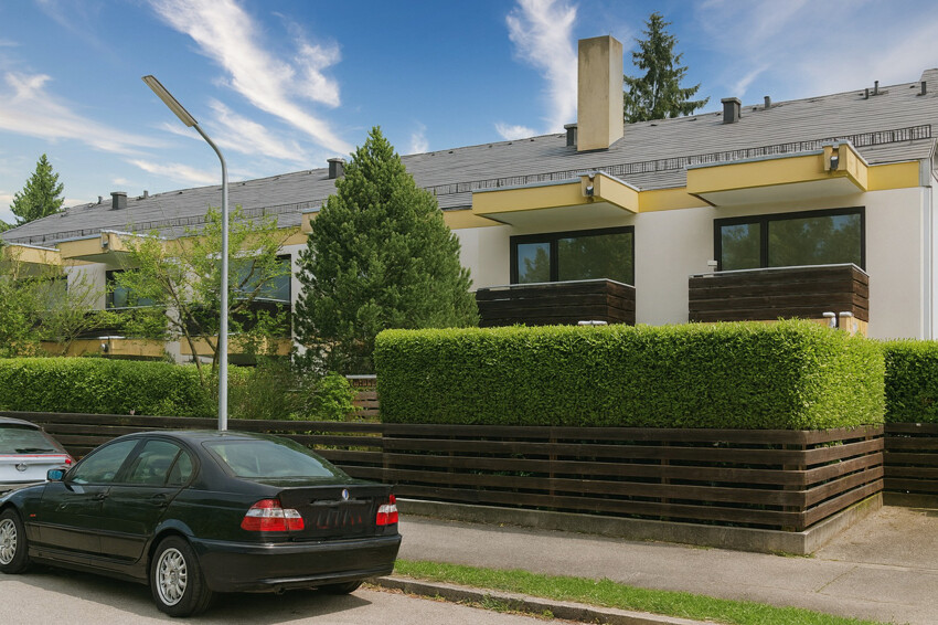KI-bearbeitet: Strassenansicht