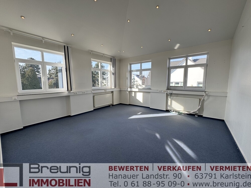 Geschäftsführerzimmer OG