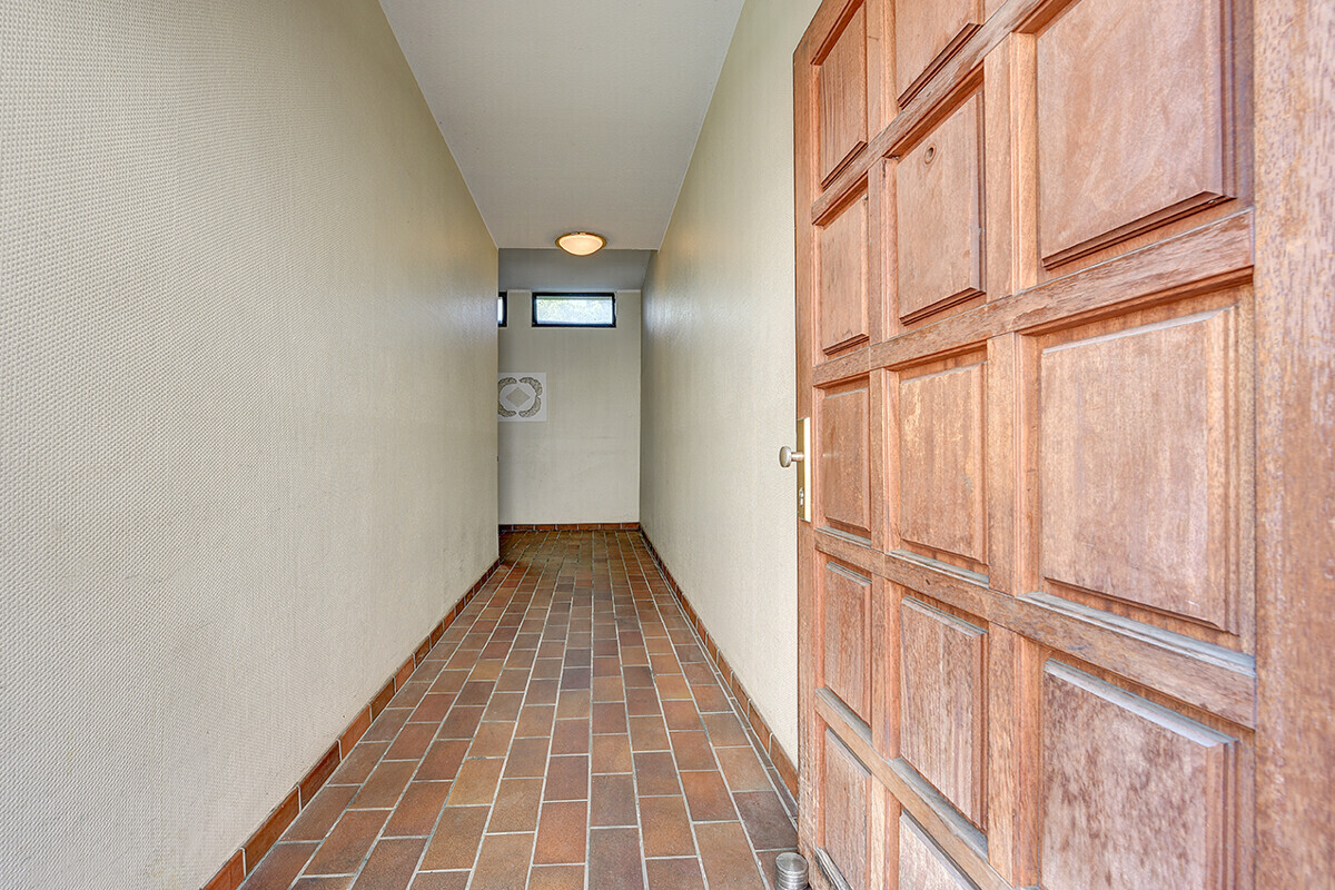 Zugang zum Treppenhaus