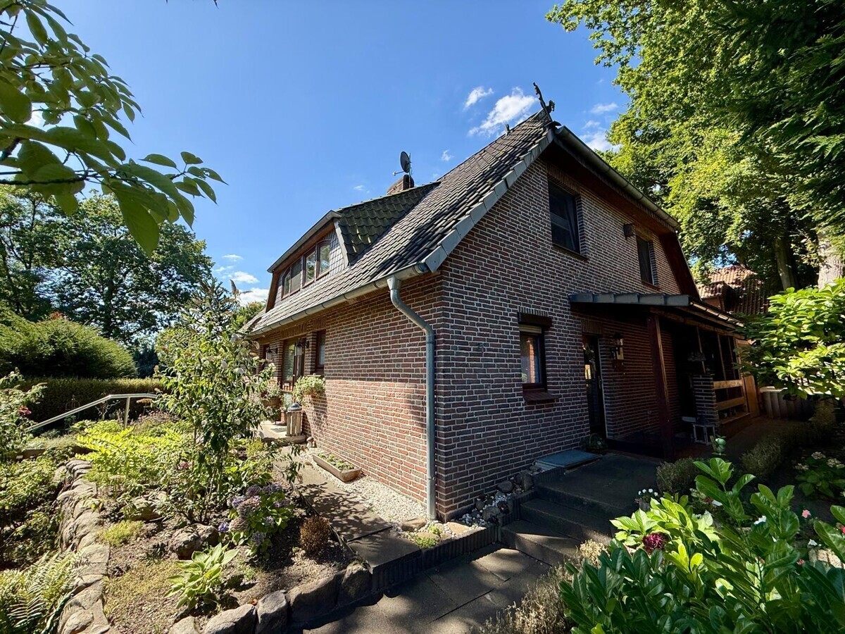 Seitenansicht Zugang ETW