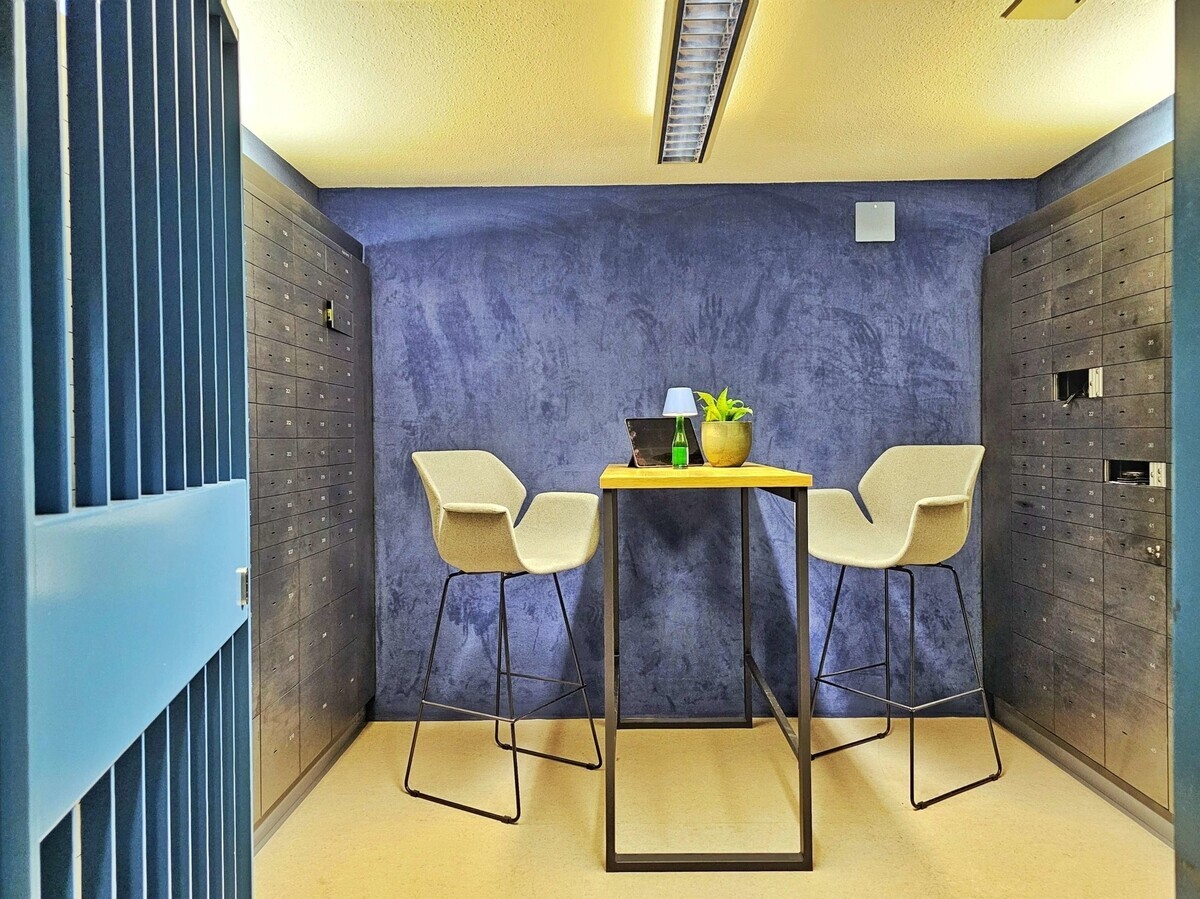 Besprechung ehem. Tresorraum