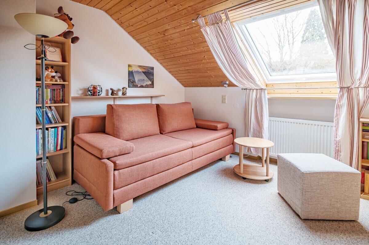 Kinderzimmer (1. DG)