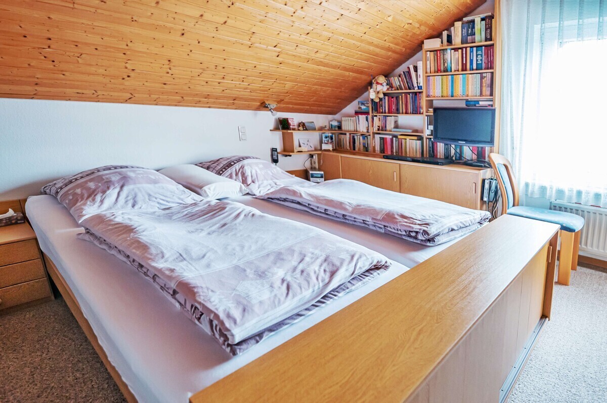 Schlafzimmer (1. DG)