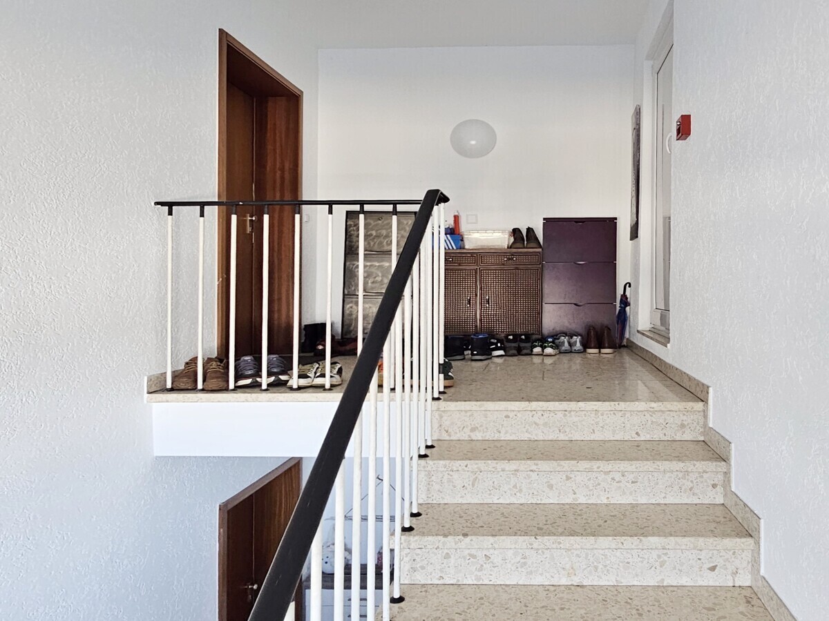 Treppenhaus Wohnungseingang