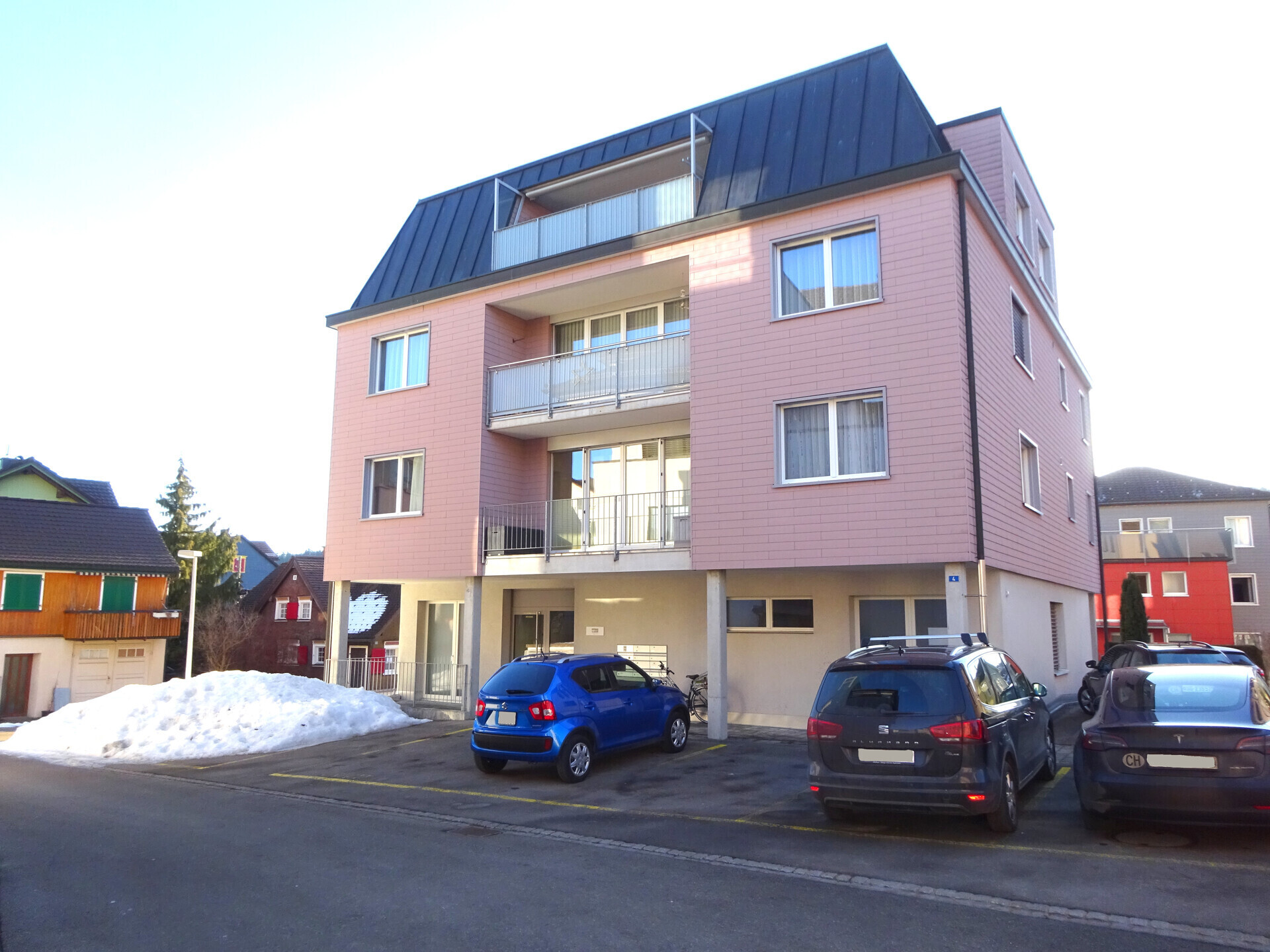 Wohn-/Geschäftshaus