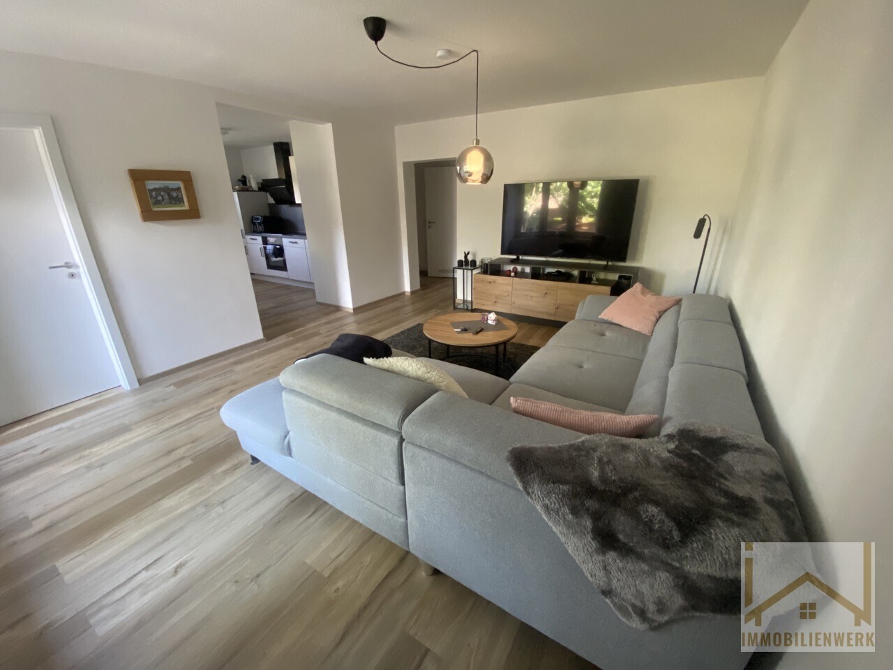 Großzügiges Wohnzimmer