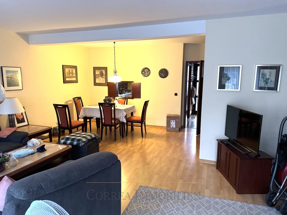 EG Wohnzimmer II, Gaußstr. 21, 50767 Köln