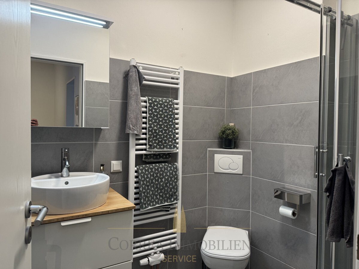OG Gästebad mit Dusche mit Dusche, Fröbelstr. 68, 50767 Köln
