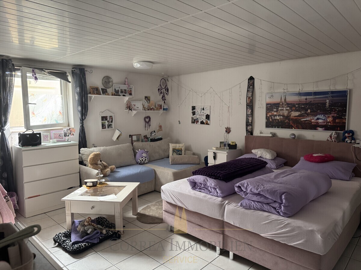 Schlafzimmer 3, Souterrain (Keller)OG