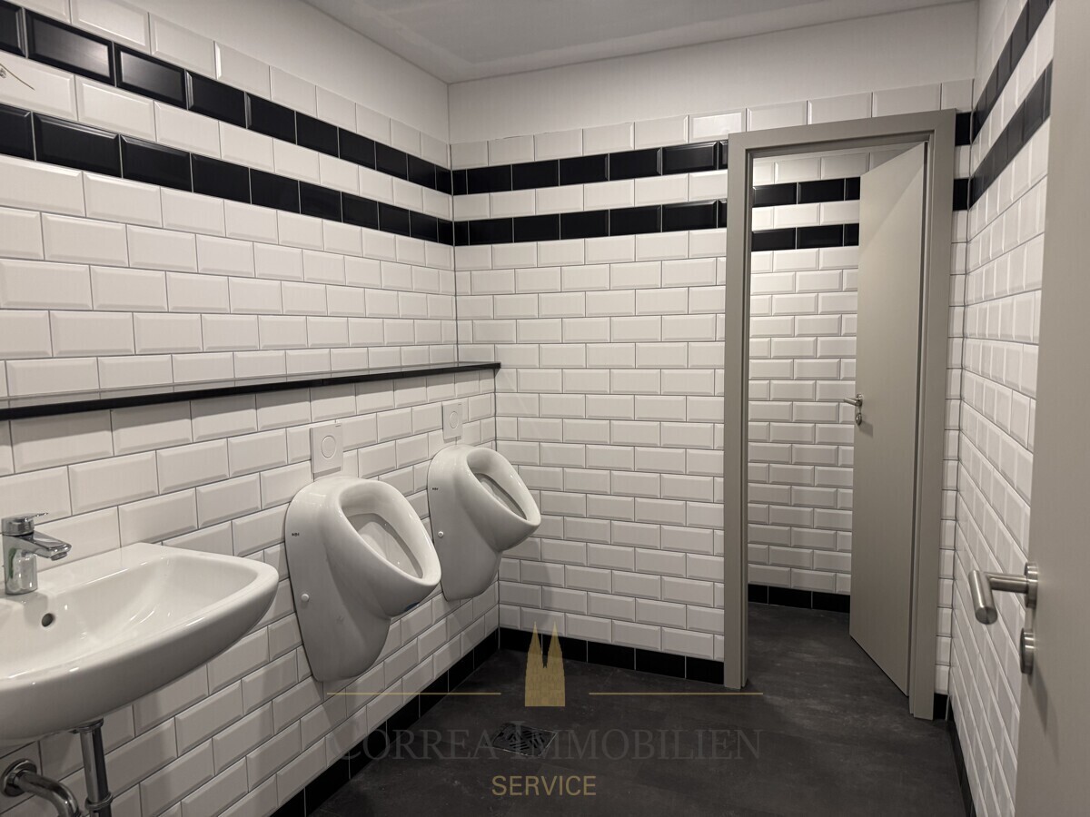Herren WC UG