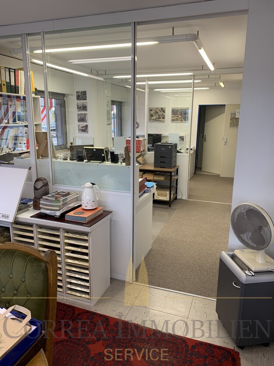 Büro V OG