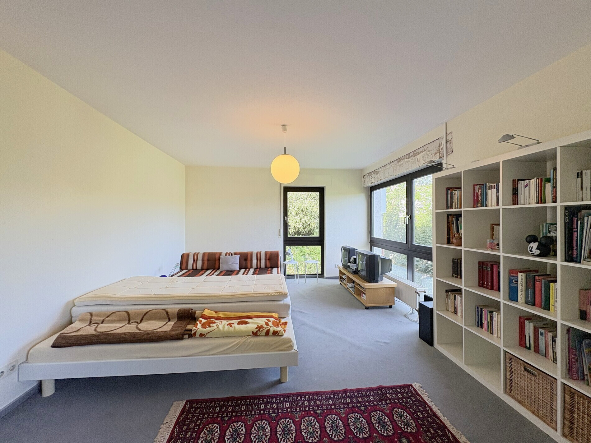 Schlafzimmer (ELW)