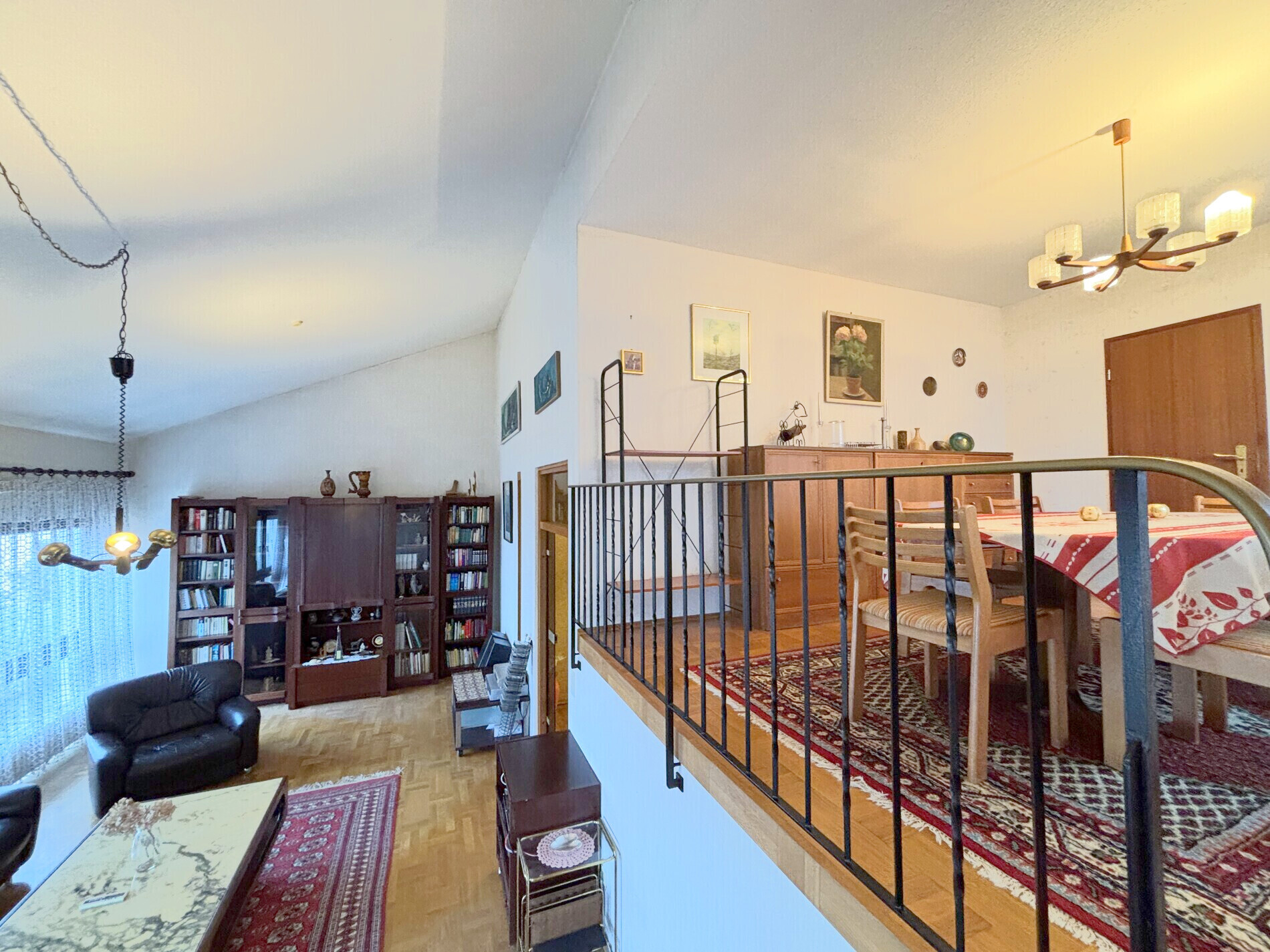 Wohnzimmer (EG)