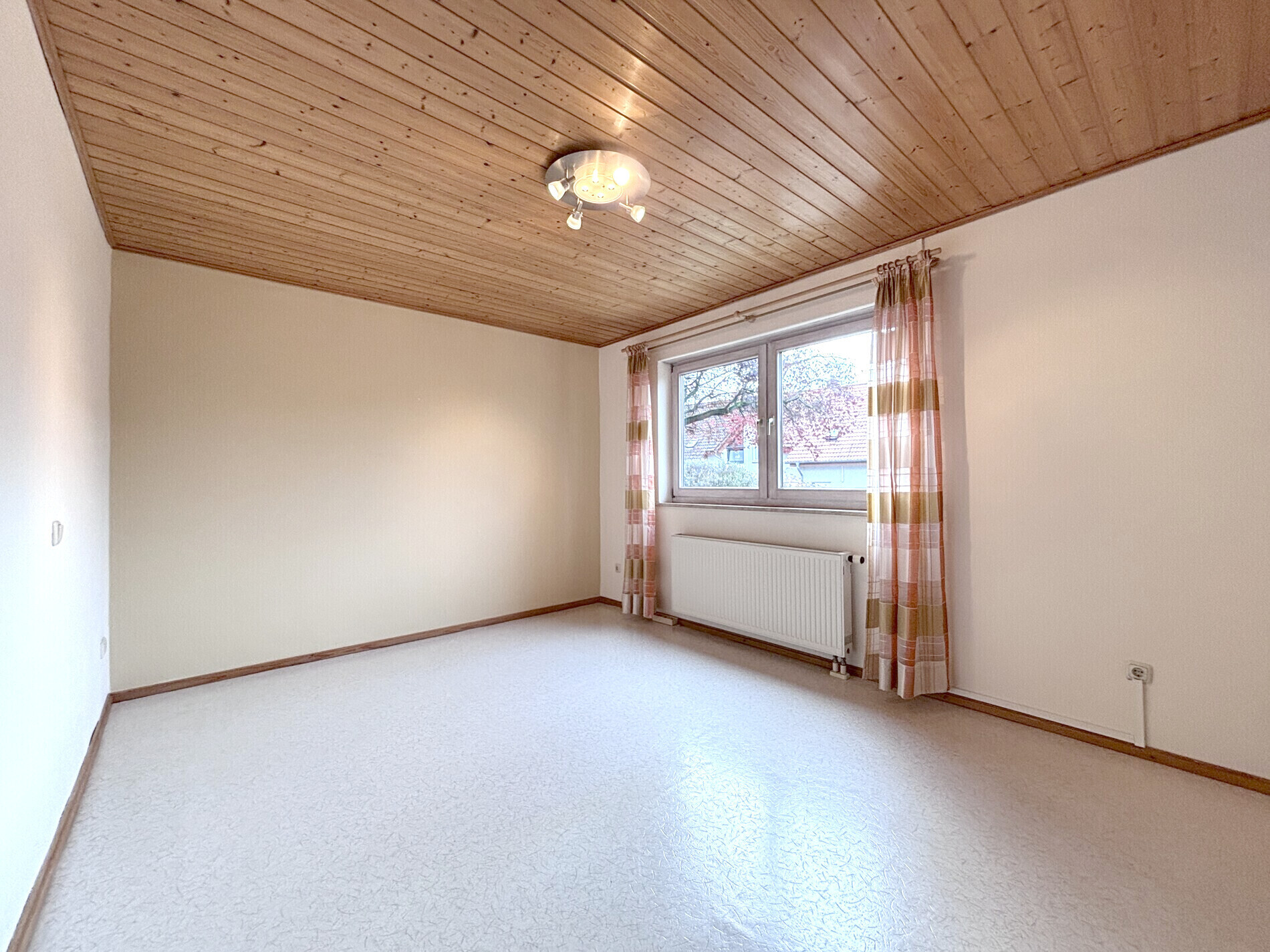 Einliegerwohnung - Schlafzimmer