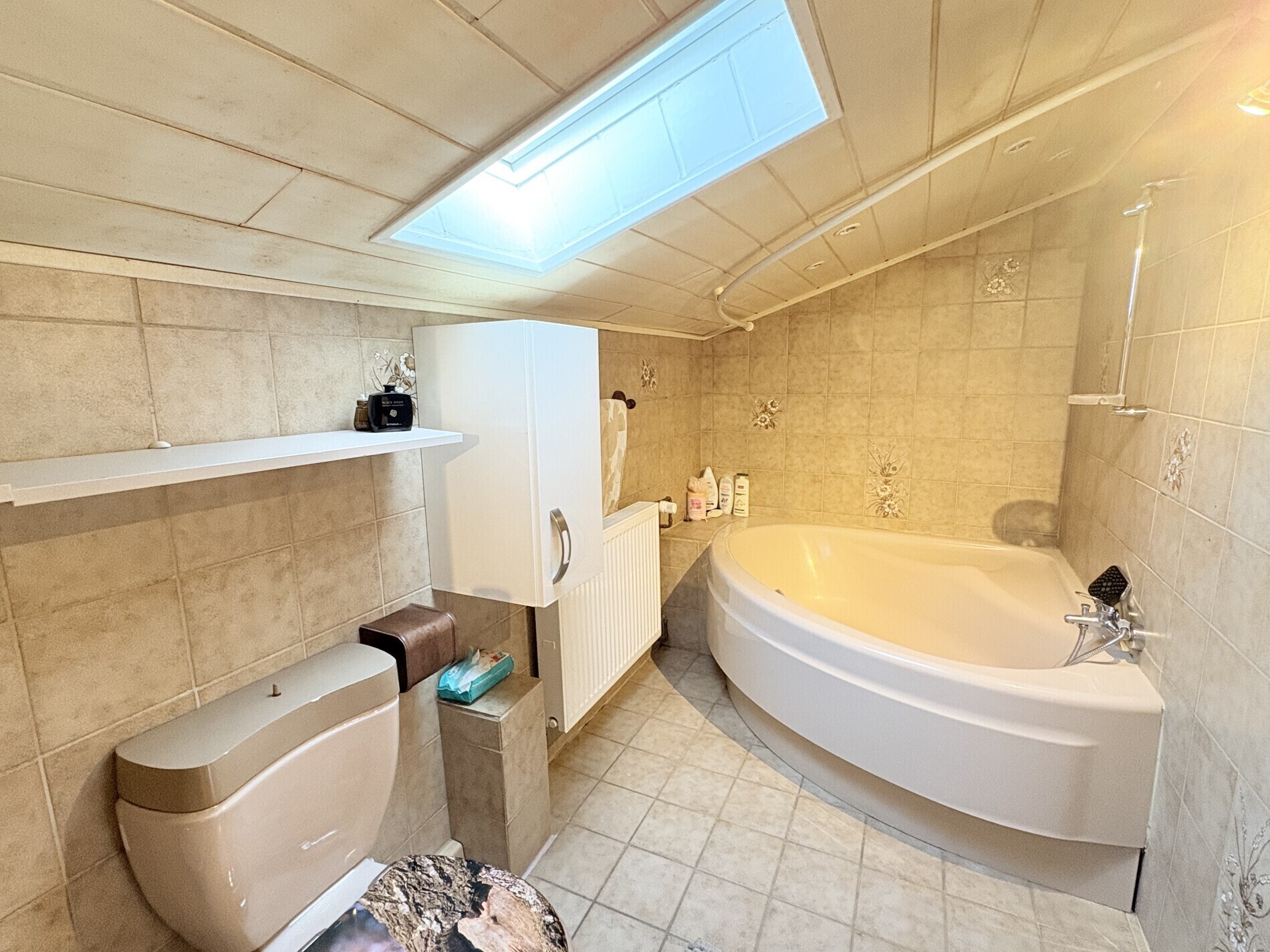 Badezimmer (OG)