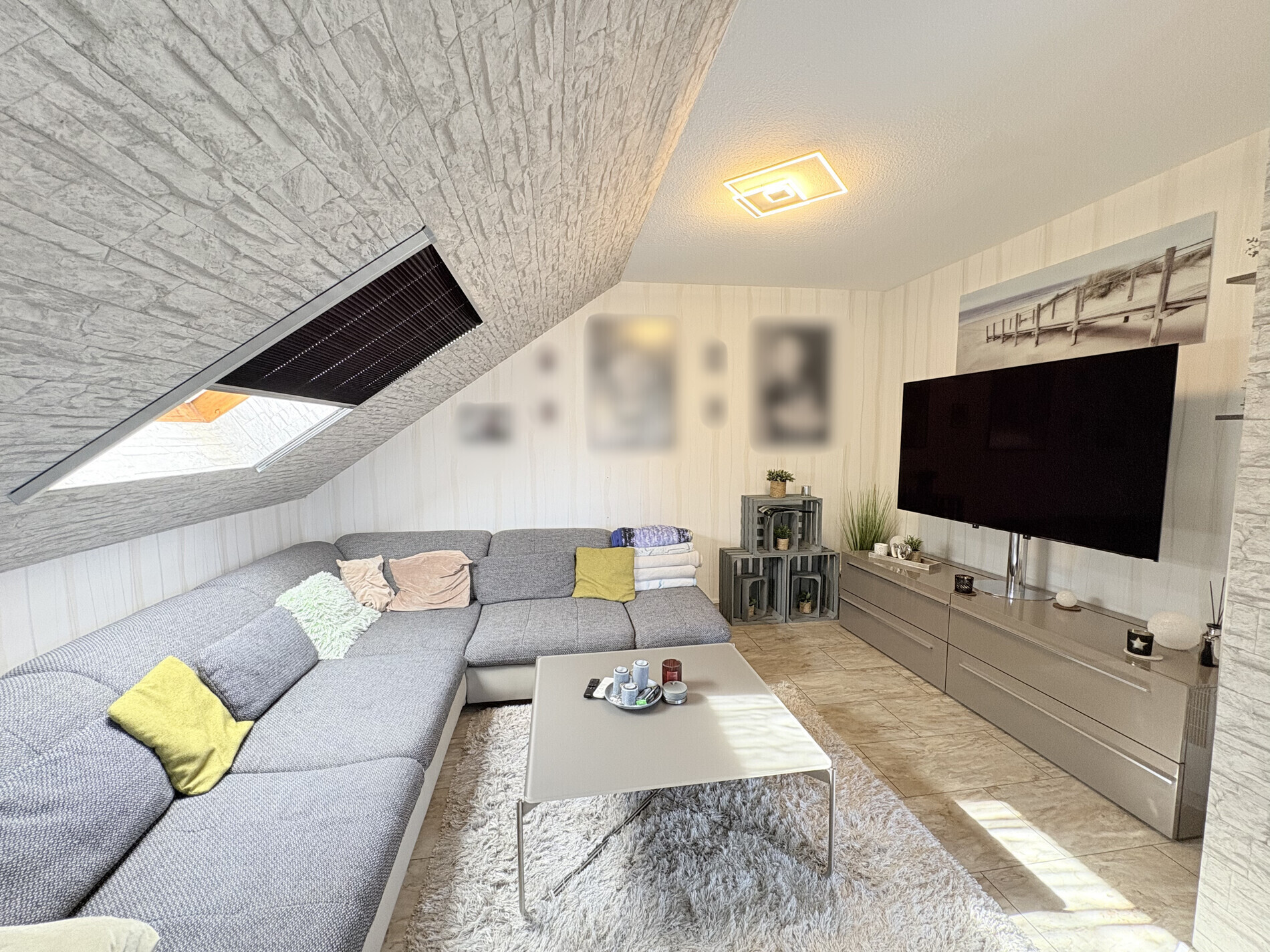 Wohnzimmer (OG)