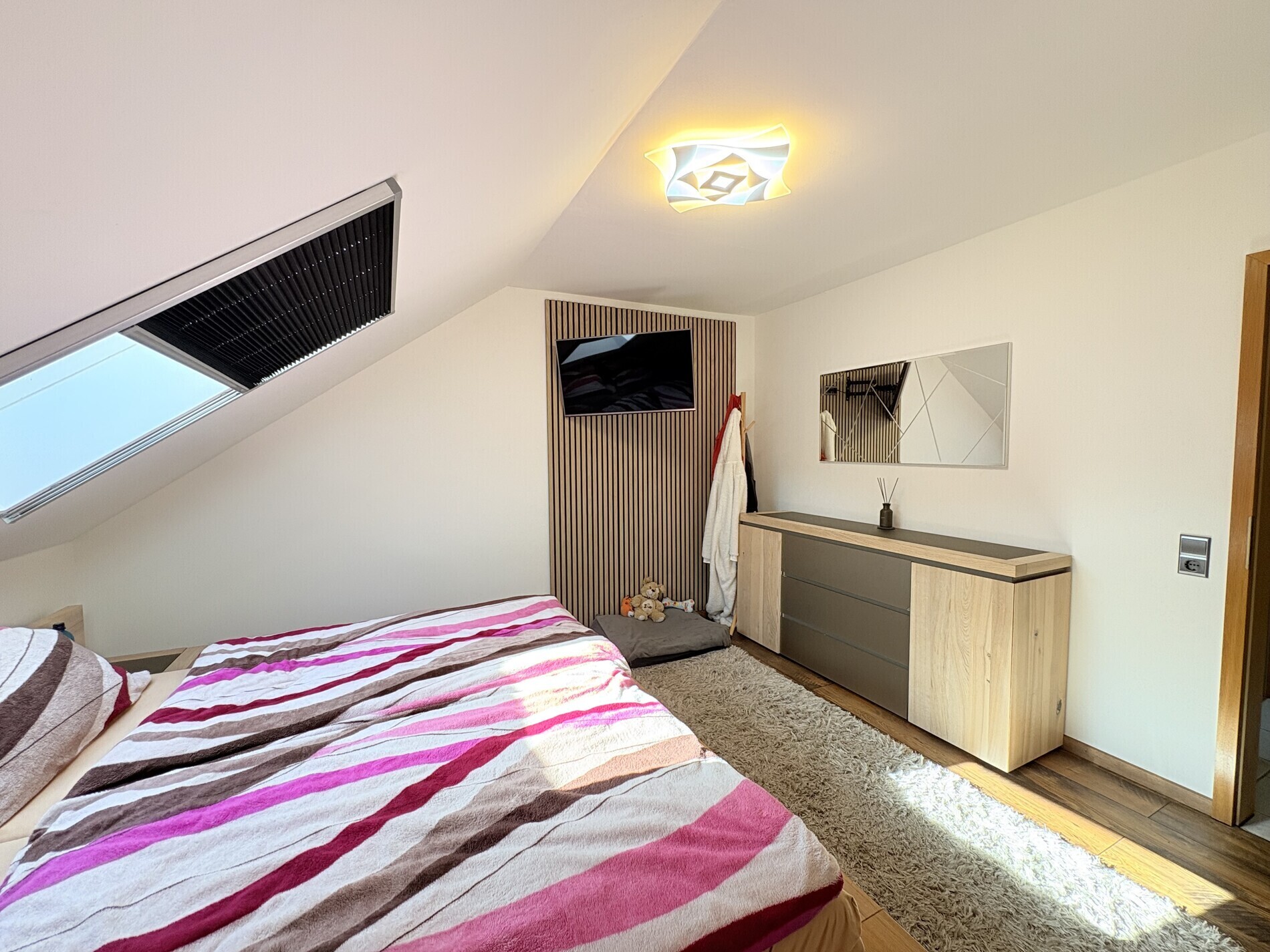 Schlafzimmer (OG)