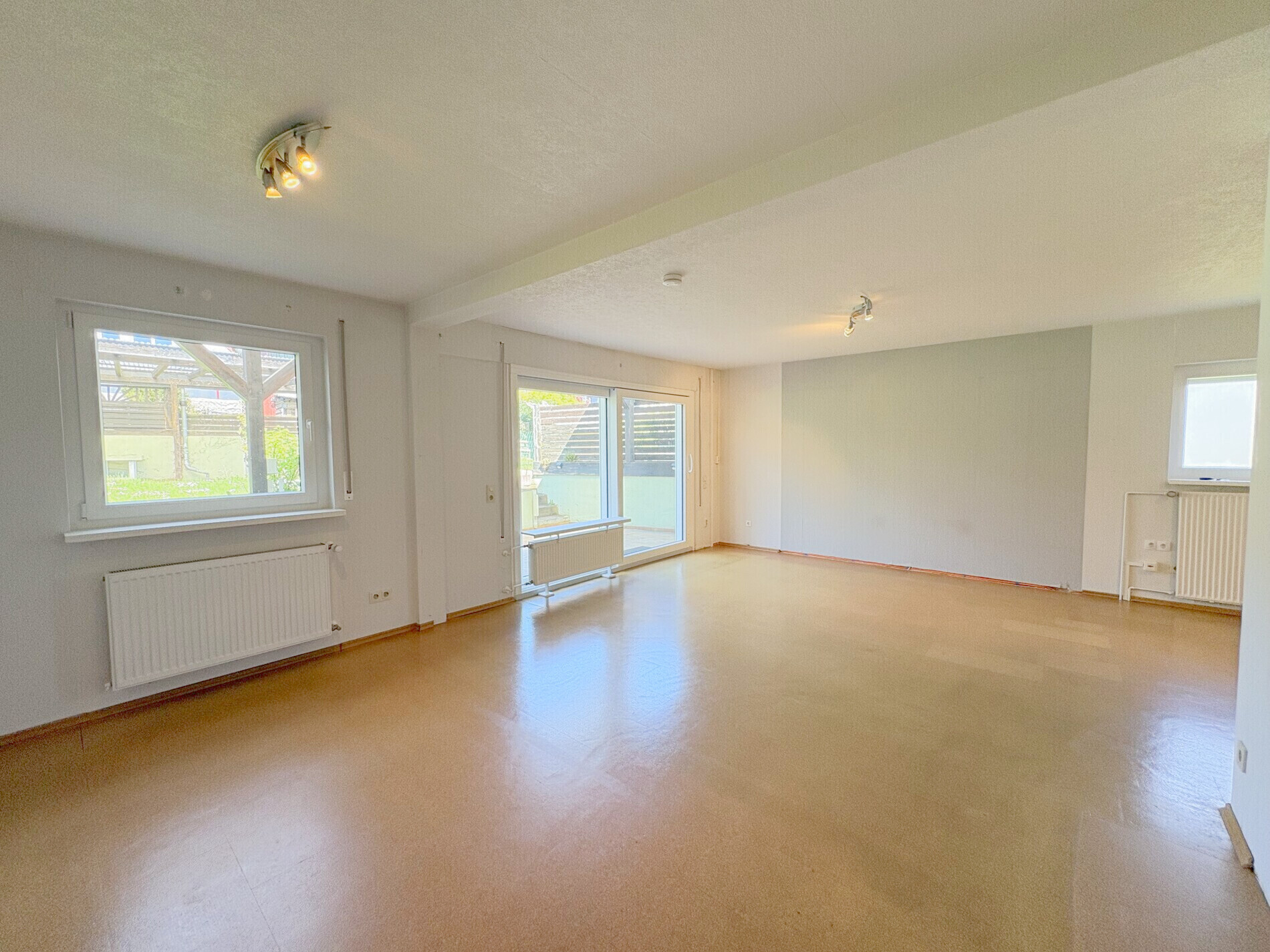 Wohn- und Esszimmer (OG)