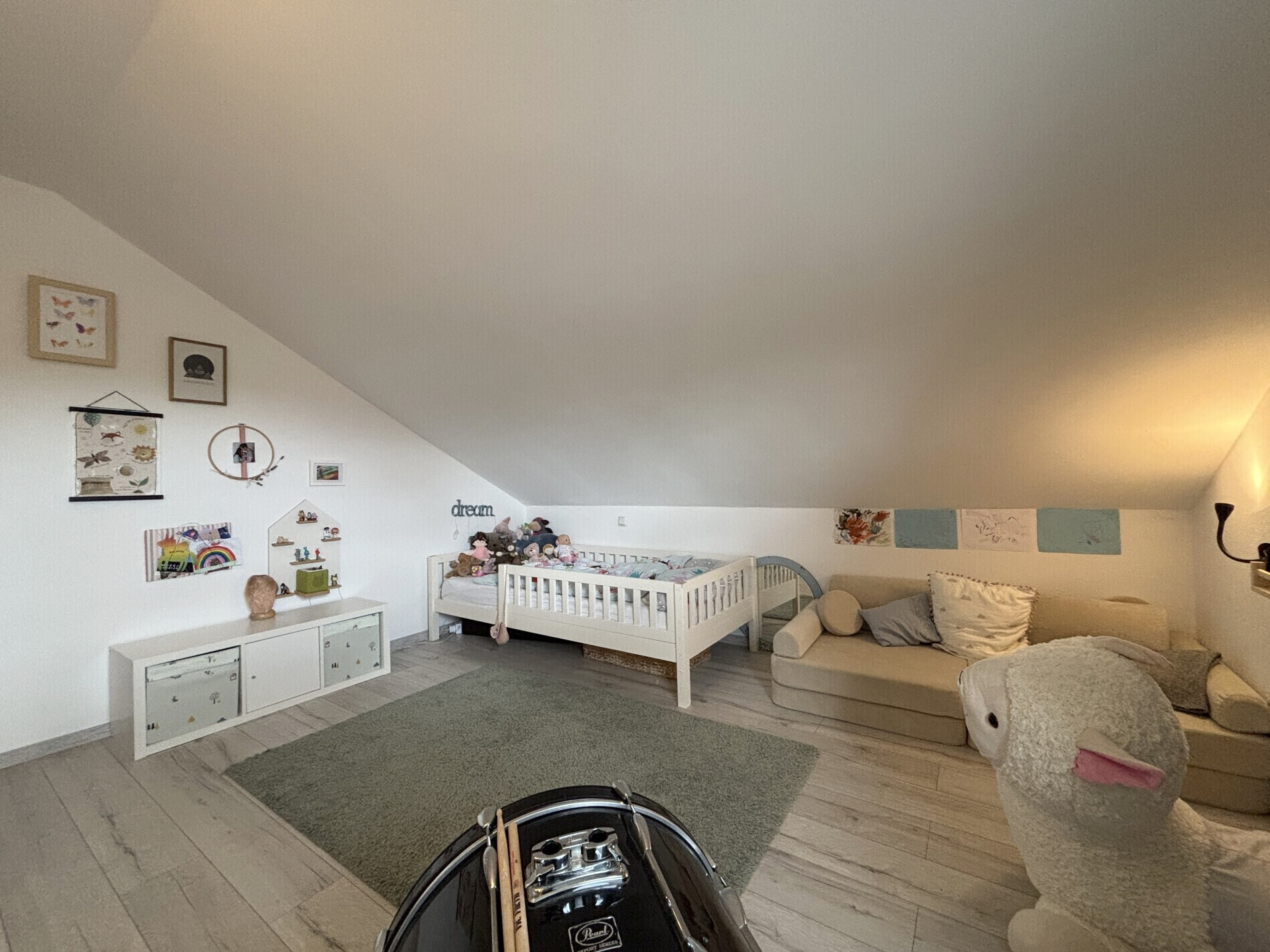 Kinderzimmer 2 OG