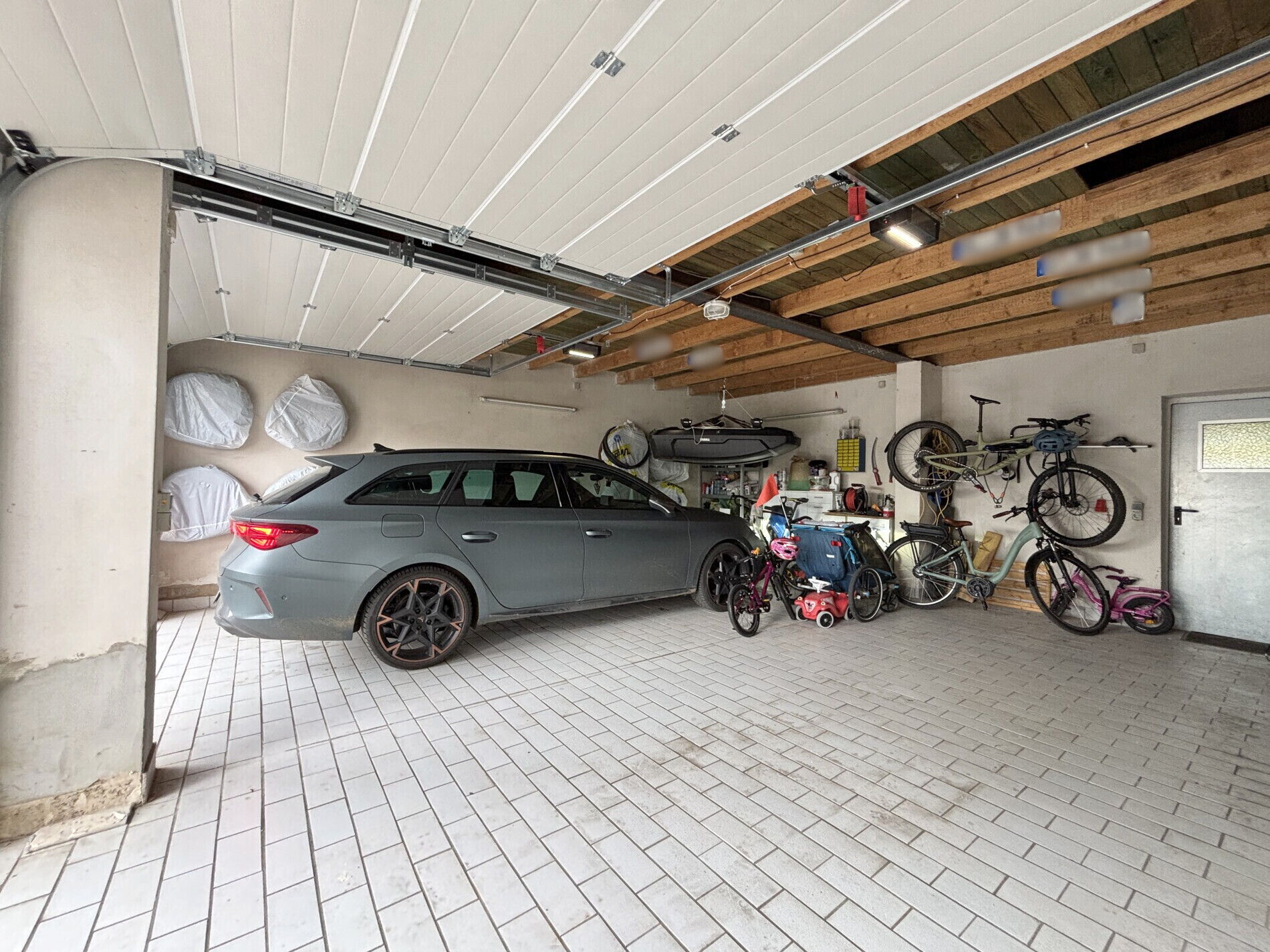 Doppelgarage