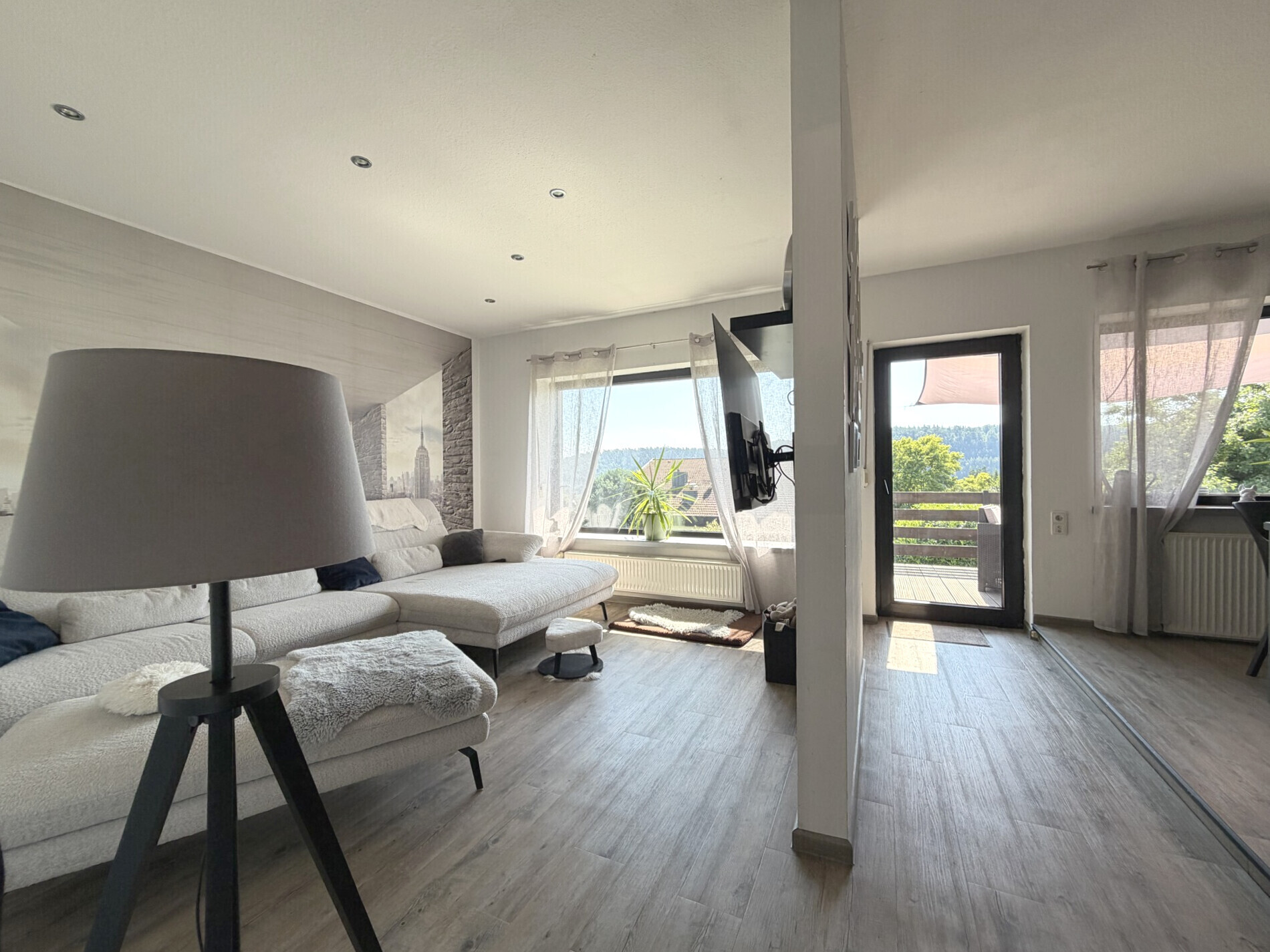 Wohn- und Esszimmer