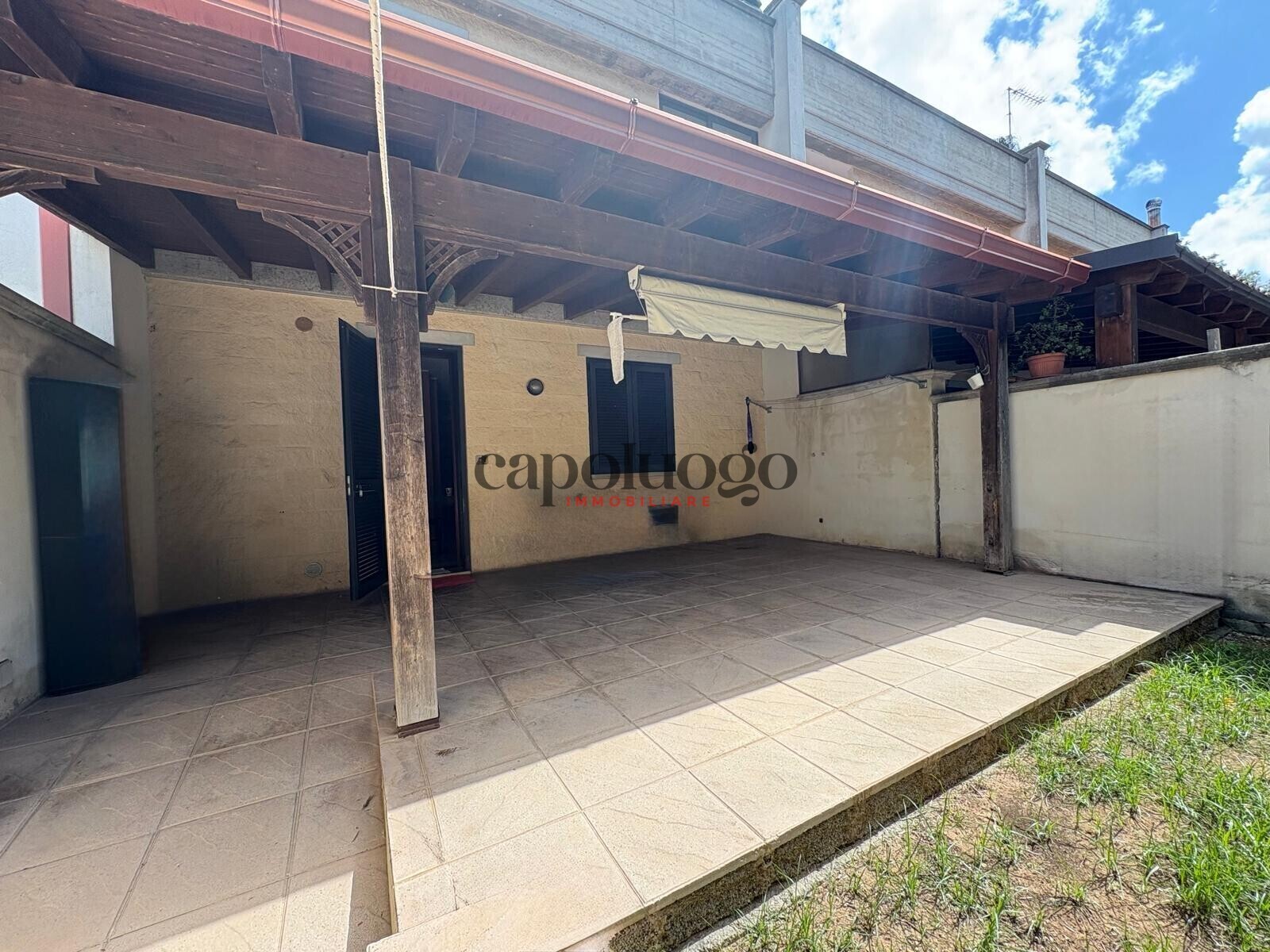 b7aacfff-9776-4747-b8f9-06bd3d6f3e77