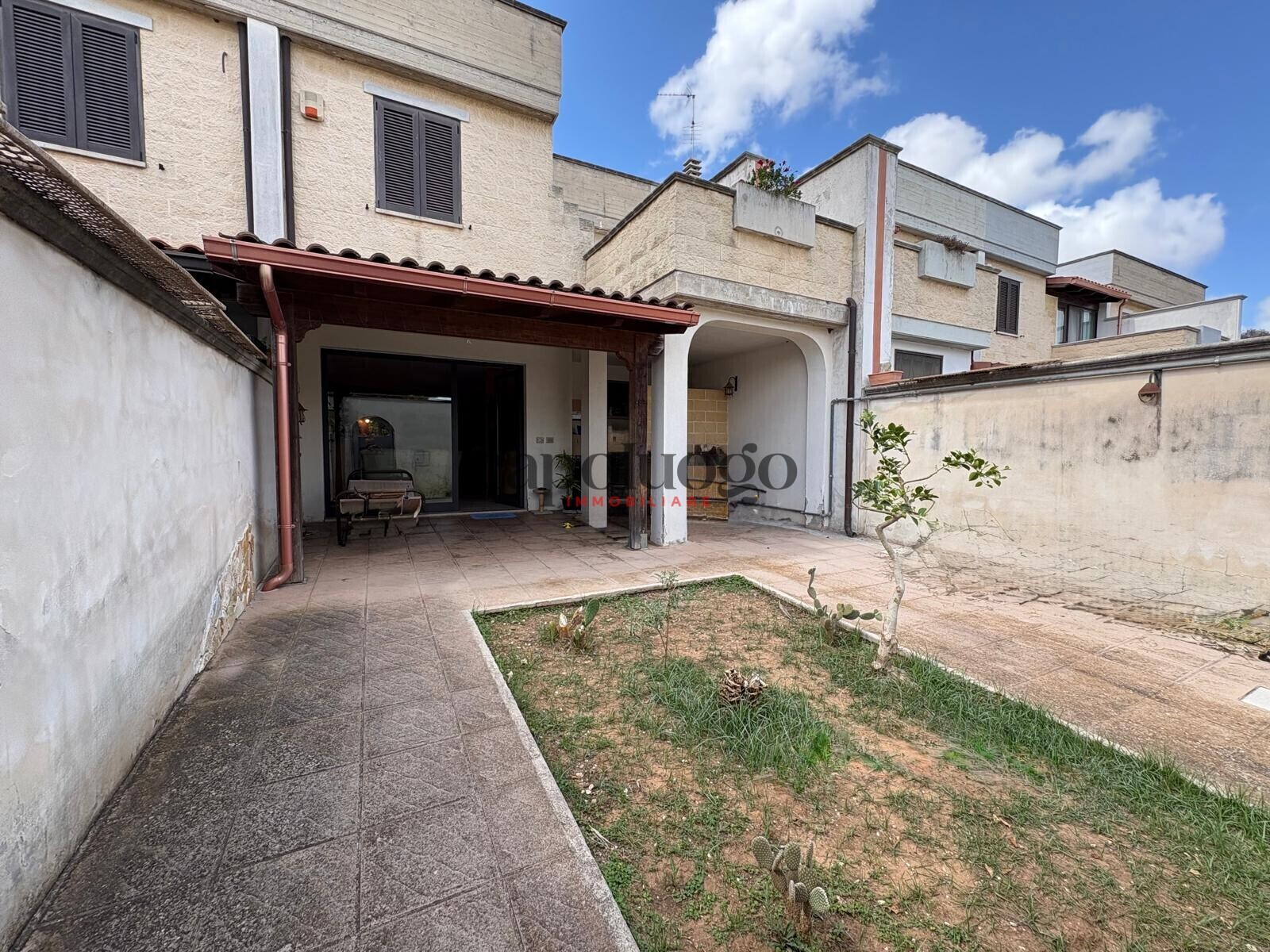 6fd968cd-82f1-4279-aeda-a5d30d4e6c56