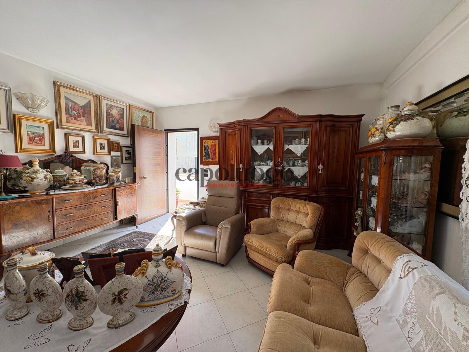 dd597bfe-b090-4cb5-aaa7-4c015d0d7d3c