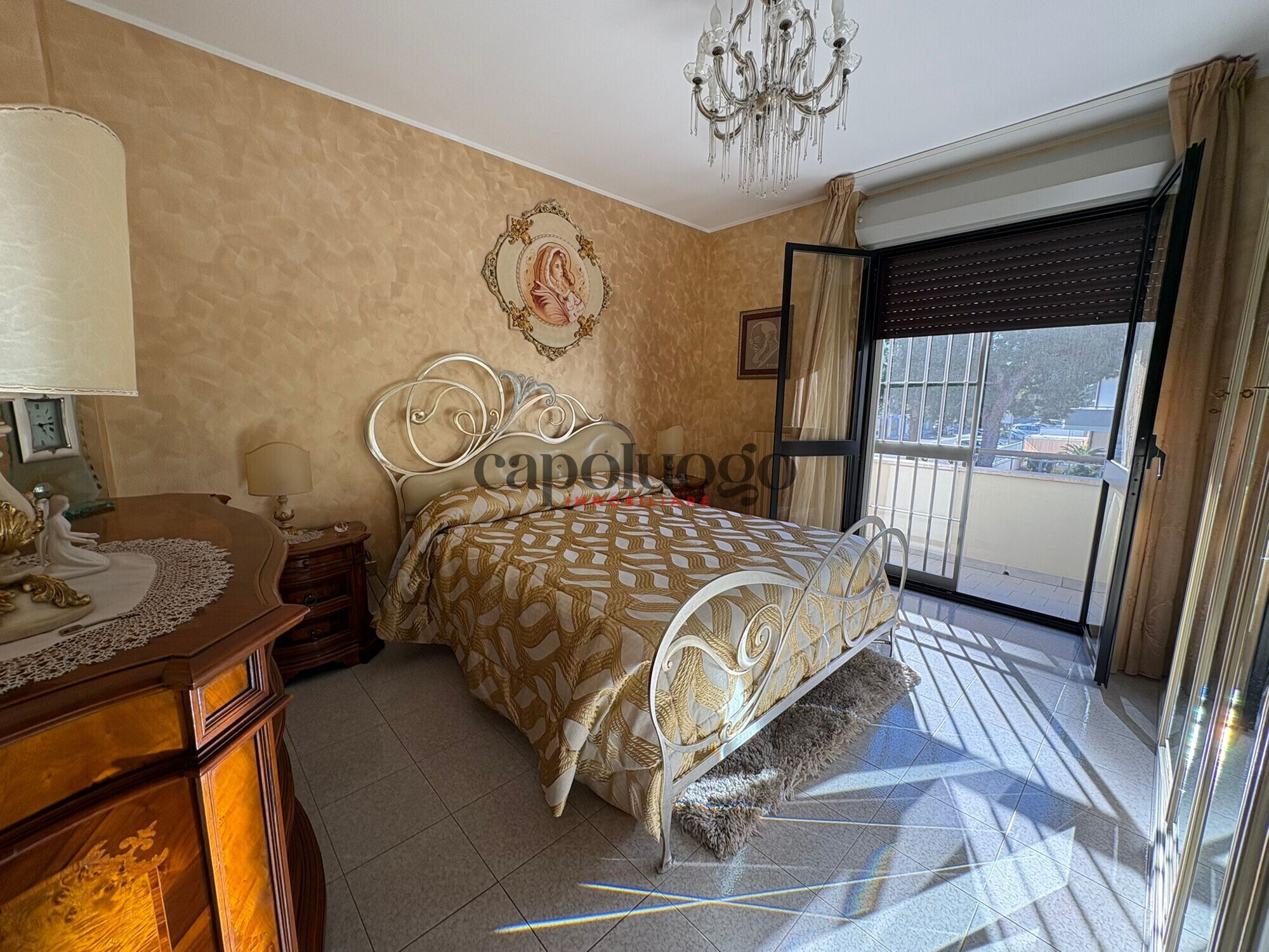 dfd102e5-088a-40f6-990a-0b2c8196eb1a