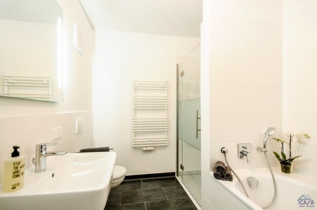Blick in das Badezimmer