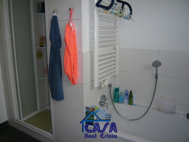 TGL-Bad mit Dusche