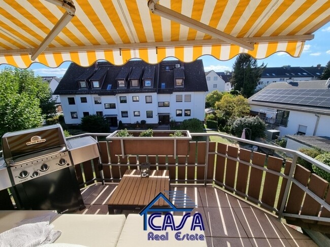 Terrasse mit Markise