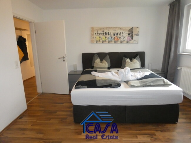 Schlafzimmer 1