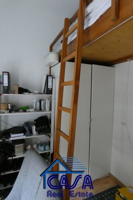 Schrank Regal