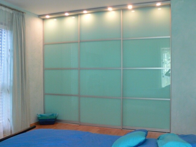 Schlafzimmer 1