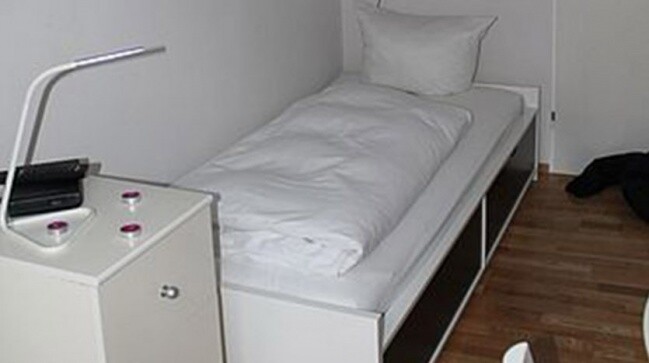 Bett