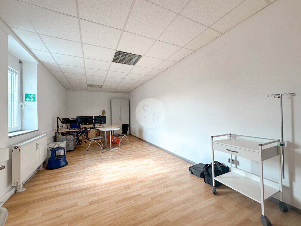 Büro 4