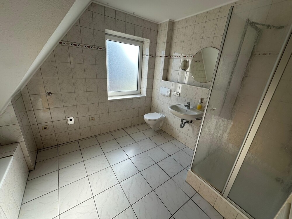 Badezimmer 1.OG