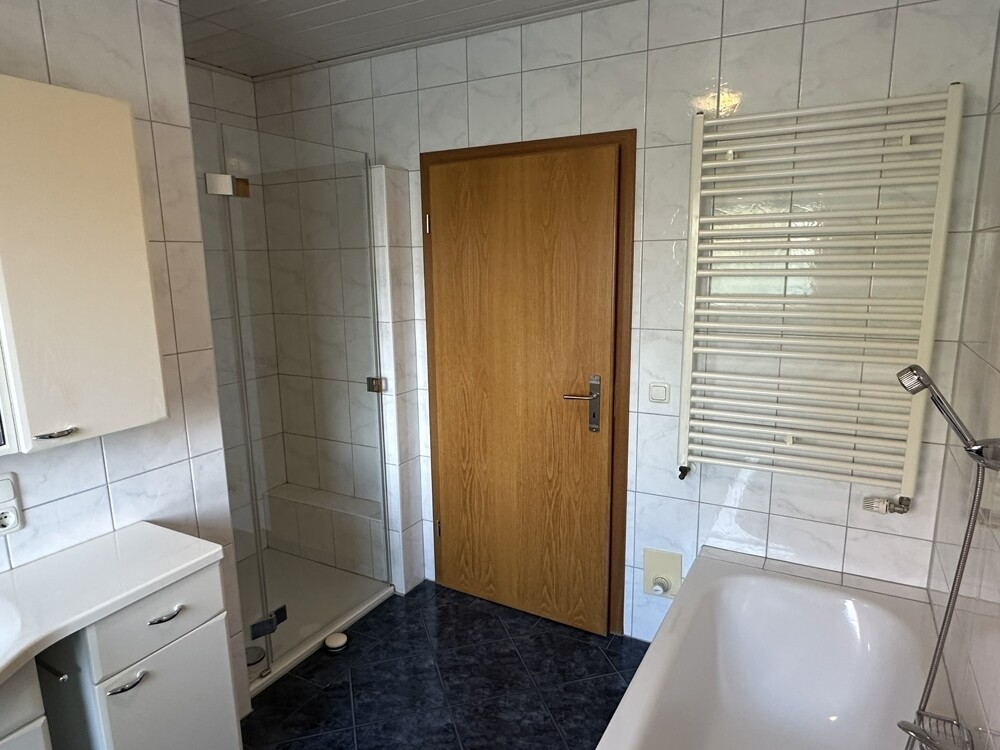 Badezimmer (2)