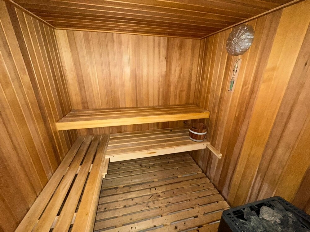 Sauna (Keller)