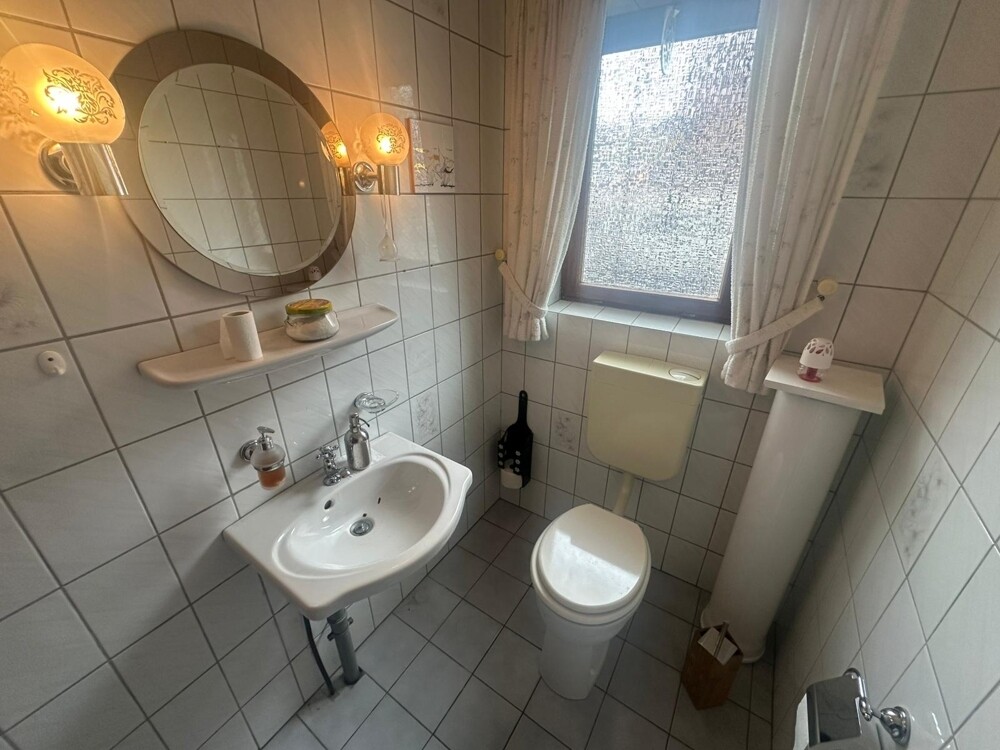 sep. WC