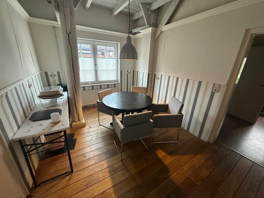 Esszimmer (2)