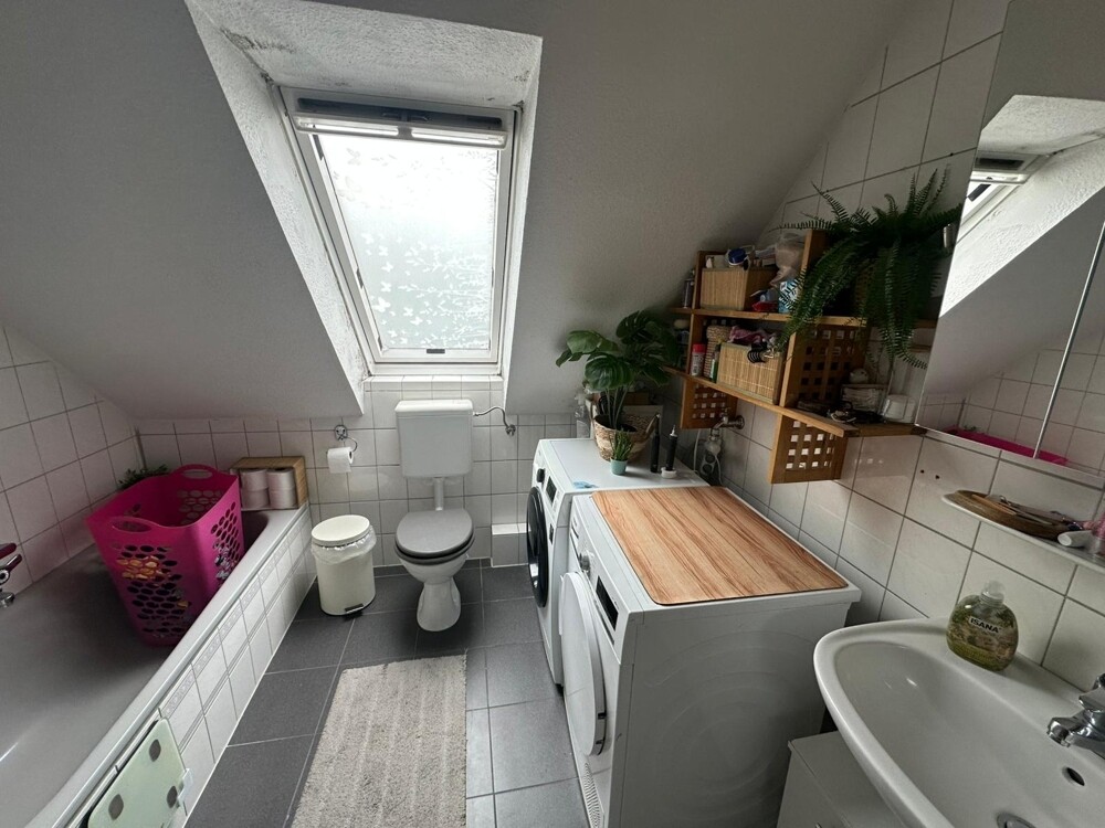 WHG 3 - Badezimmer (OG)
