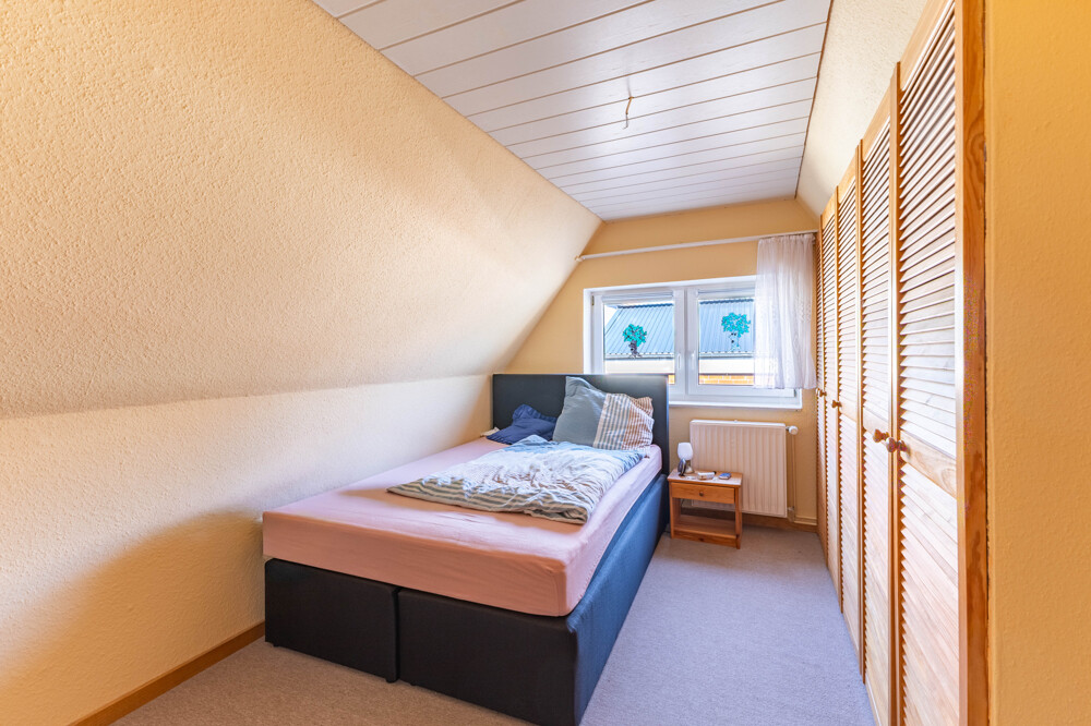 Wohnung 2 - Schlafzimmer