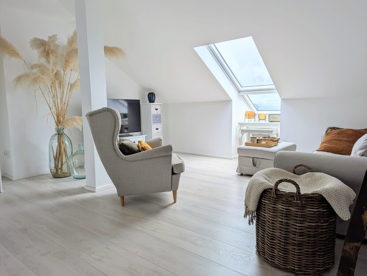 Vermietete Wohnung DG - Wohnraum