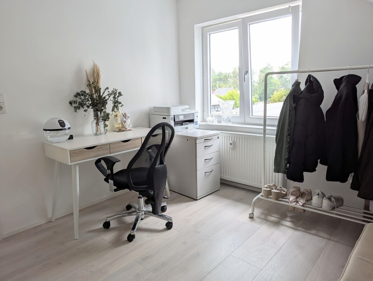 Vermietete Wohnung DG - Büro