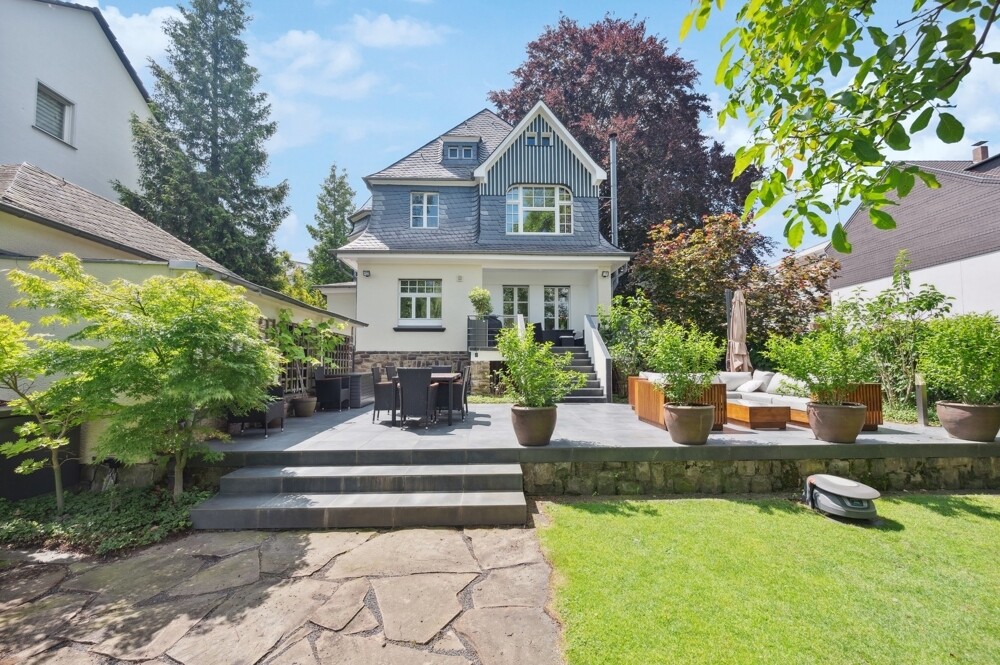 backbone_504834-A_040_WEB