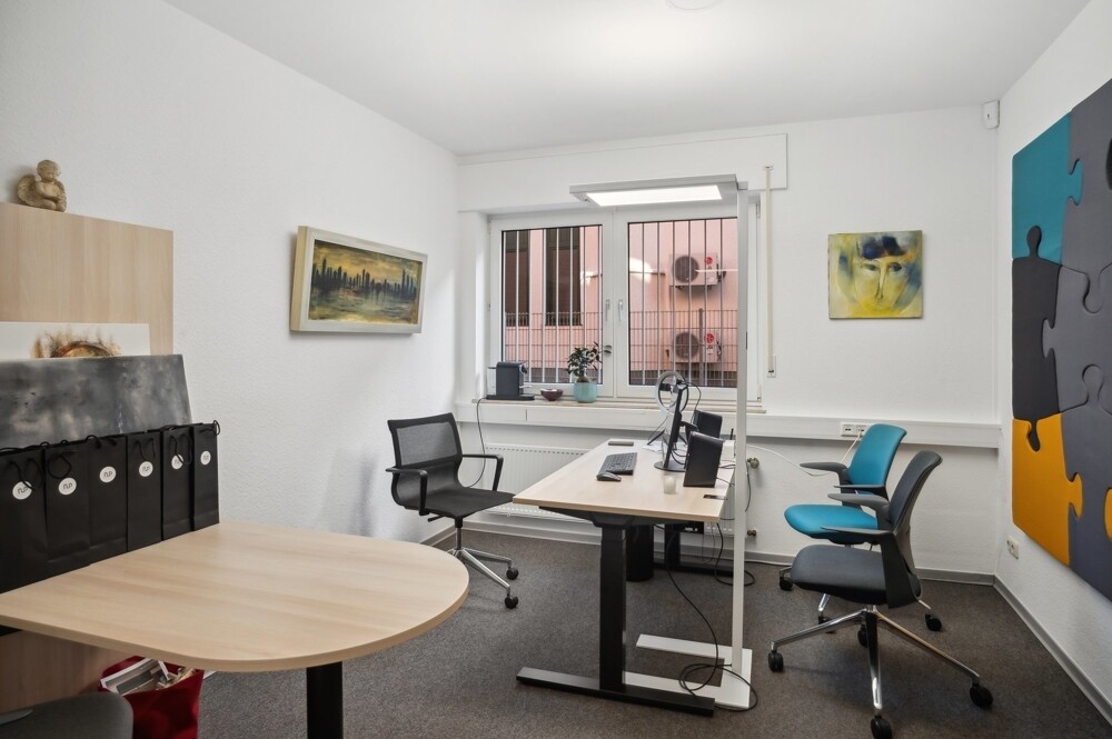 backbone_519799-A_022_WEB