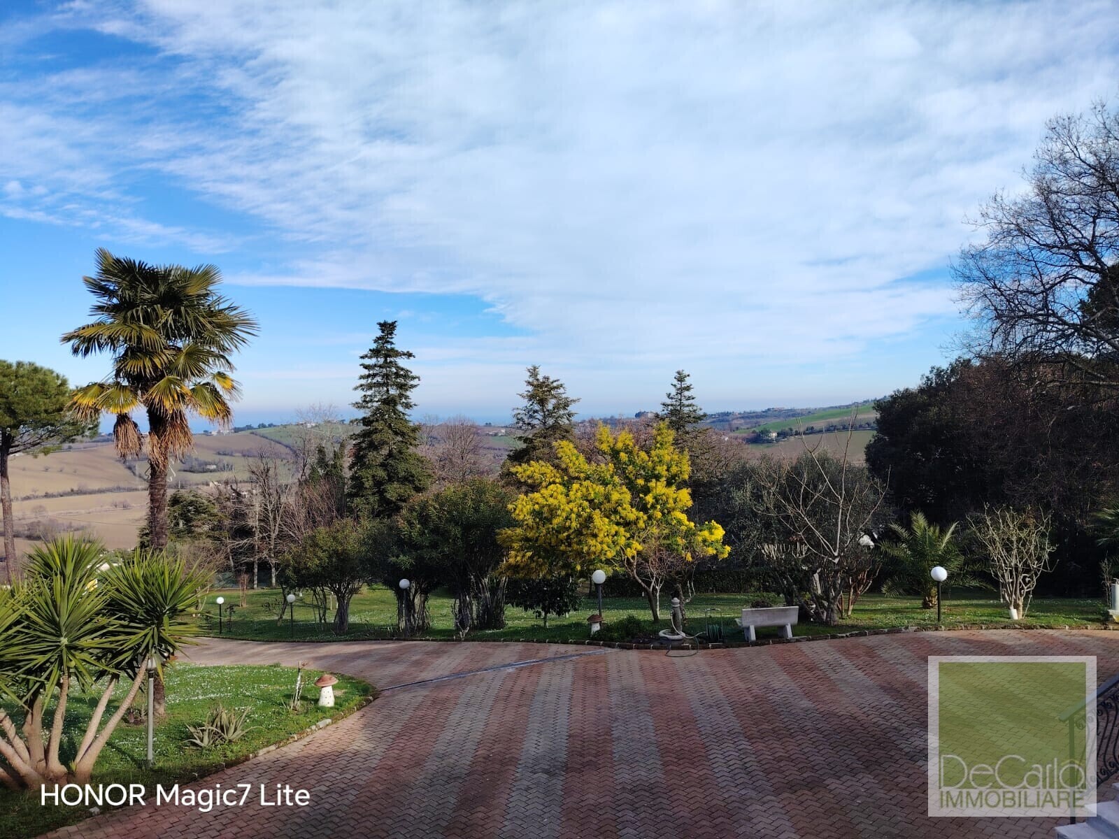 c9ab0487-79cd-452a-85b6-b3d4bd9496ac