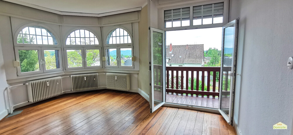 Erker und Balkon II. OG